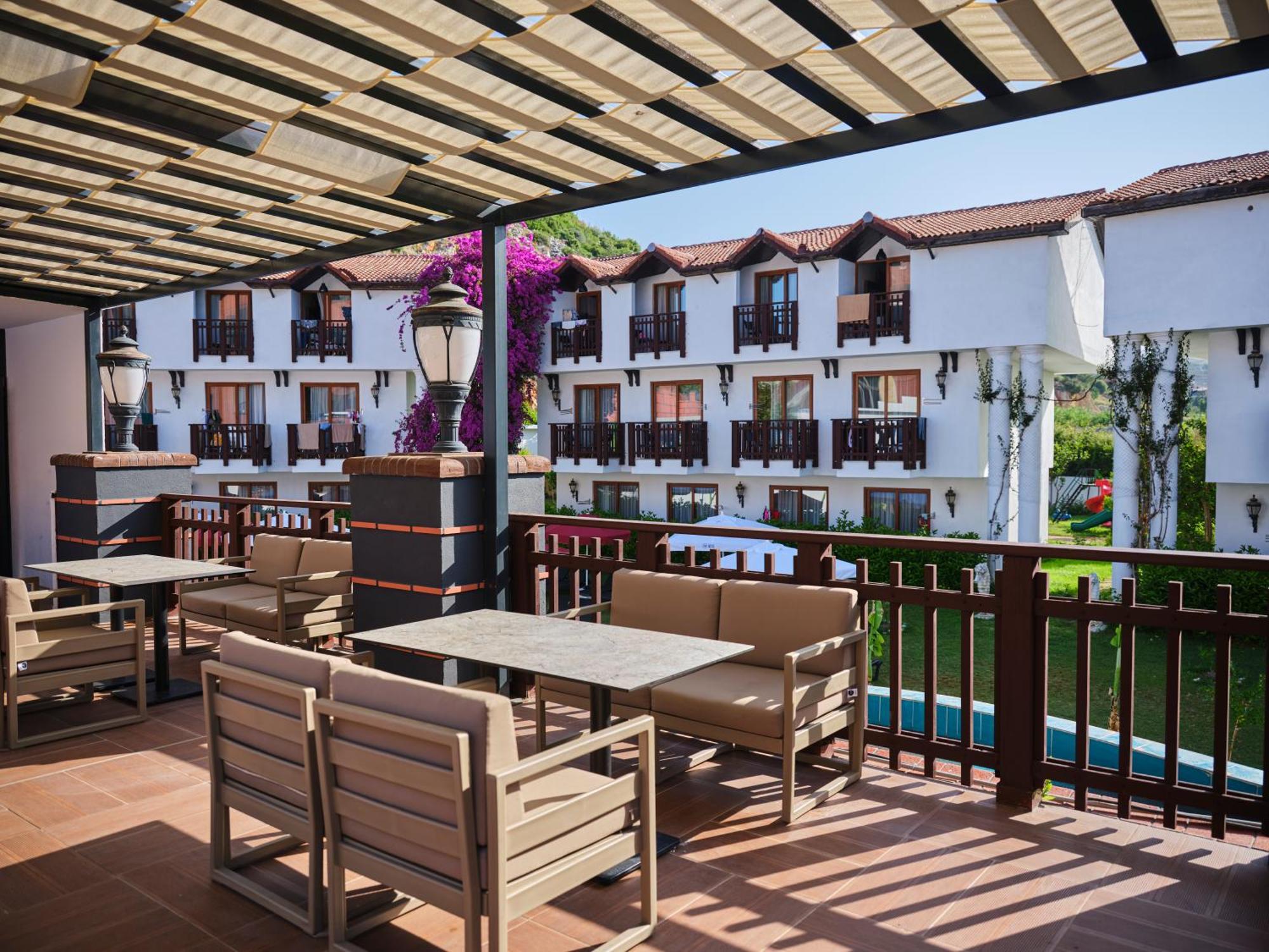 Noxinn Hotels Club Ultra All Inclusive Konaklı Esterno foto